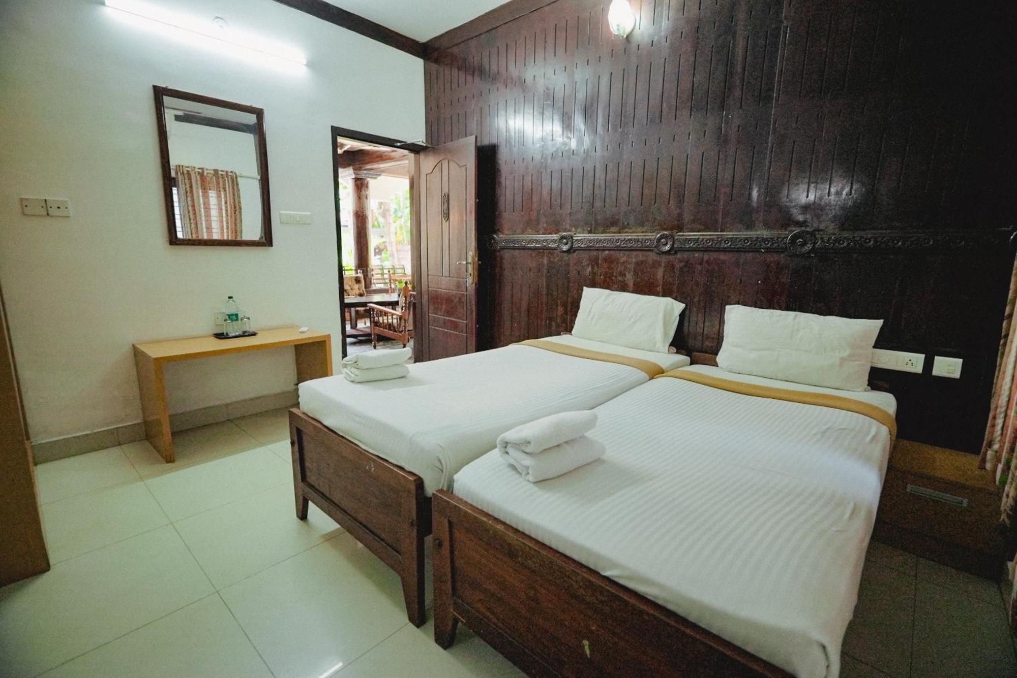 Raja Park Beach Resort Varkala Exterior foto